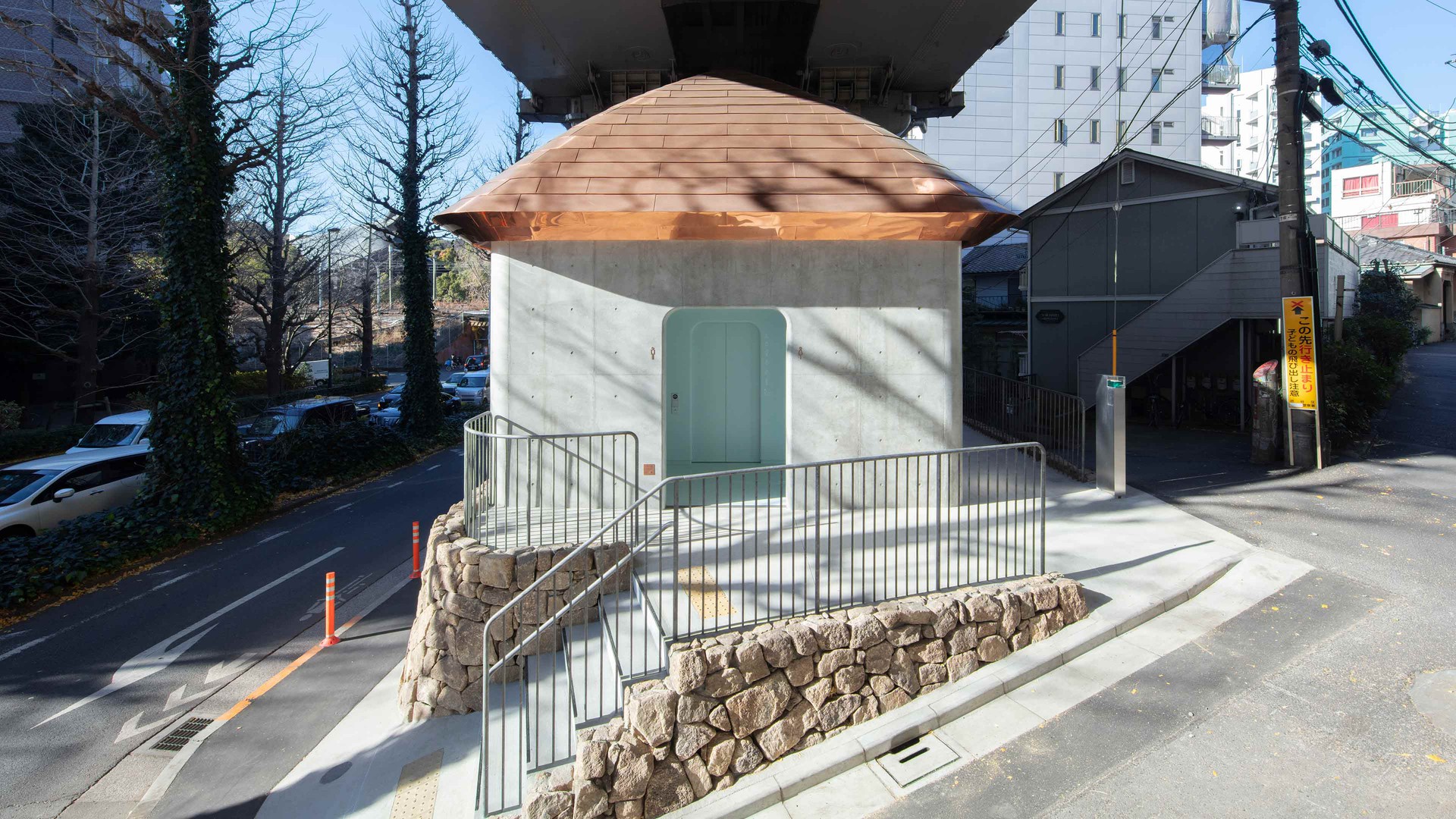 Urasando Public Toilet, THE TOKYO TOILET