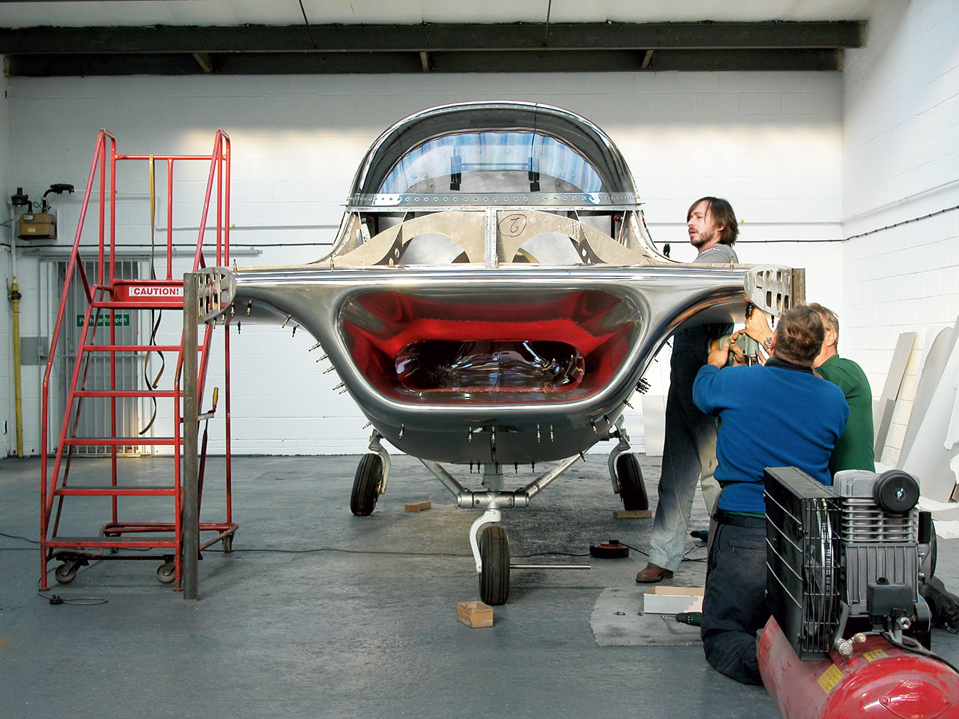 Marc Newson Loves Planes so Much That He Designed One for an Art Gallery