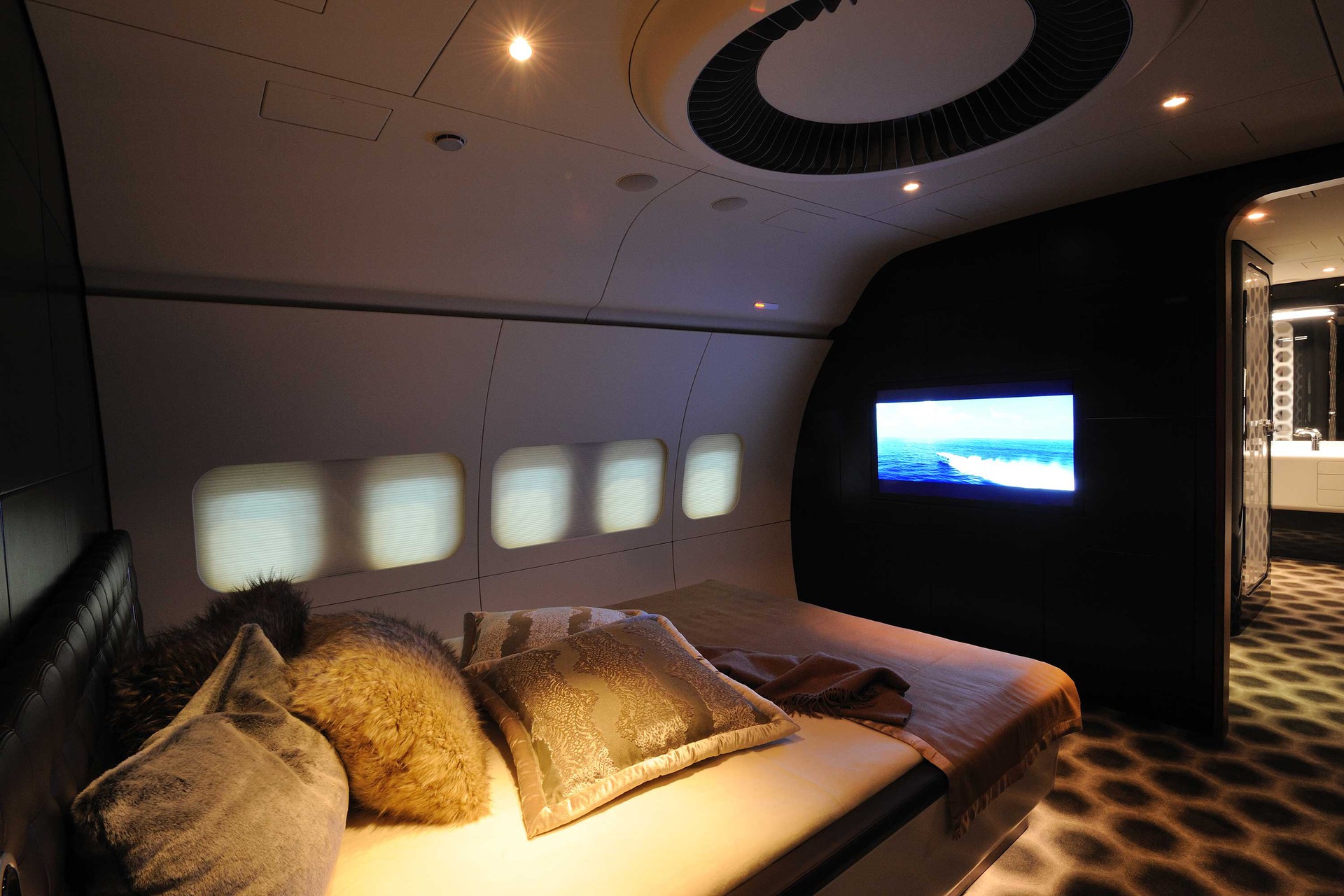 Clients Go Wild for Cabin Completions, Refurbs | Aviation International News